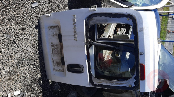 fiat fiorino çıkma sol bagaj kapağı