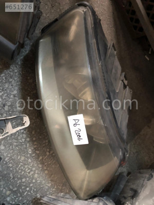 Audi A6 Sağ ön far hatasız orjinal çıkma