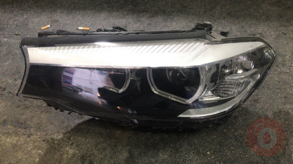 BMW 5 SERİSİ G30 ÇIKMA ORJİNAL HATASIZ SOL ÖN FAR