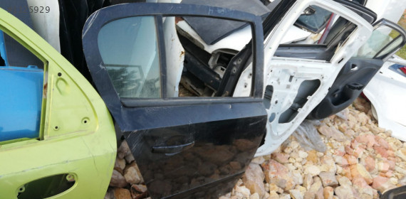 opel astra h çıkma sağ arka dolu kapı.