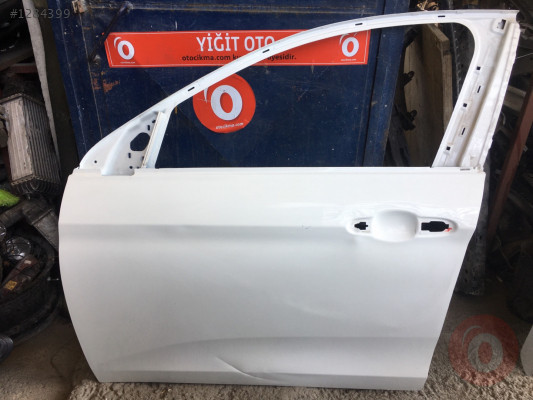 Fiat Egea çıkma ön sol kapı