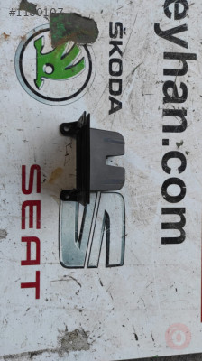 5E5827520 2016 skoda octavia bagaj kilit koruması 5E5 827 52
