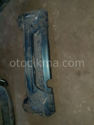 SANDERO 2010 ARKA TAMPON VE TÜM ÇIKMA ORJİNAL PARÇALAR