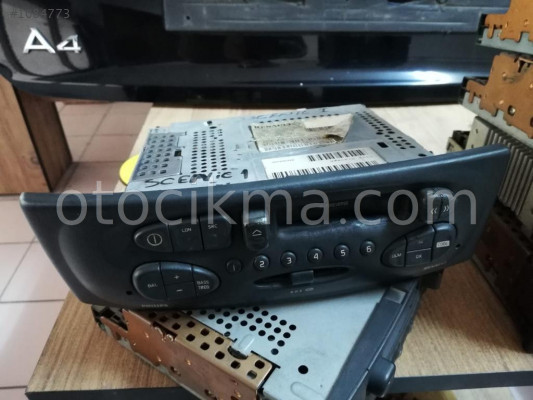 Renault Scenic Teyp Hatasız Orjinal Çıkma