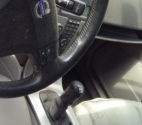 2007 MODEL VOLVO S40 KOMPLE VİTES TOPUZU.