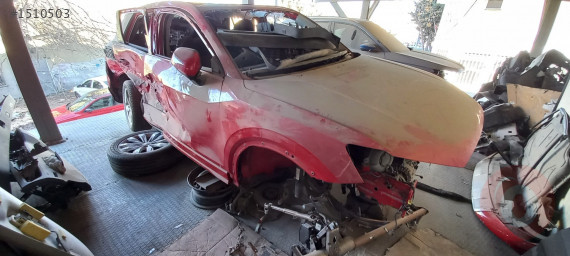 2019 Q2 1.6 TDI DSG  Boş-Dolu Göğüs Orjinal Çıkma