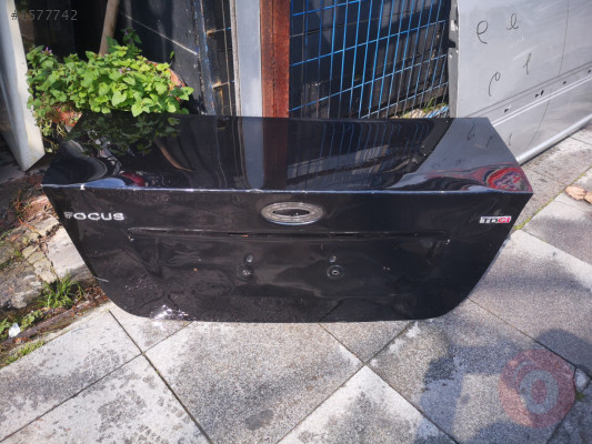 Ford focus çıkma arka bağaj kapısı