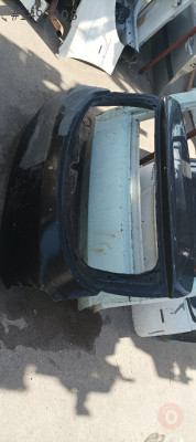 Dacia Sandero bagaj kapağı orijinal çıkma