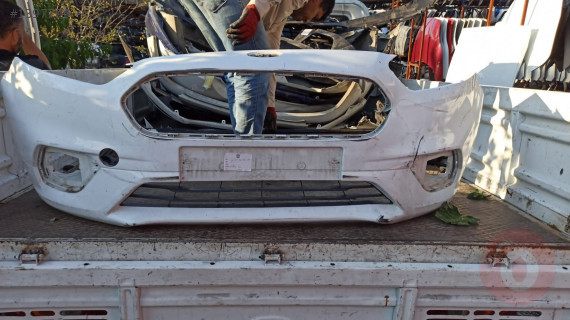 COURİER ÖN TAMPON BEYAZ ORJİNAL ÇIKMA 2018 2021