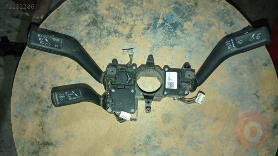 VOLKSWAGEN PASSAT B6-B7-CC DİREKSİYON KONTROL KOLLARI SİNYAL