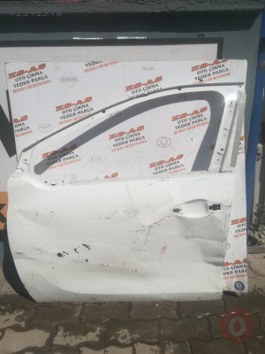 Peugeot 208 sol ön kapı