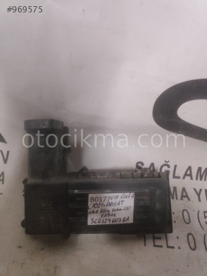 VOLKSWAGEN GOLF 5 PASSAT HAVA FİLTRE KUTUSU ÜST KAPAK OEM; 3