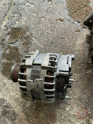 VW POLO 1,4 CUS MOTOR ŞARJ DİNAMOSU 04B903023B Çıkma Hatasız