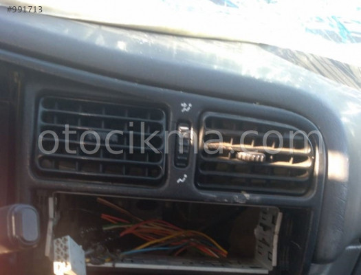 1997 renault 19 europa 1.4 çıkma kalorifer difüzörleri