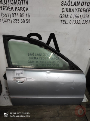 AUDİ A4 B5 95-99 ÇIKMA  SAĞ ÖN DOLU KAPI