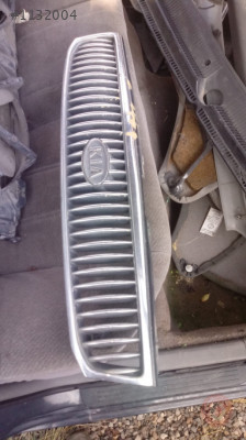 kia clarus çıkma ön panjur