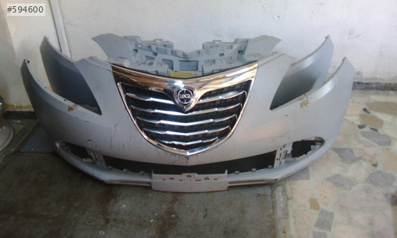 lancia ypsilon çıkma ön tampon