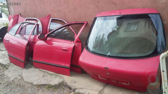 Hyundai accent bagaj camı çıkma parça Mısırcıoğlu oto