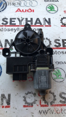 5Q0959812A skoda octavia 2016 sağ arka kapı cam motoru