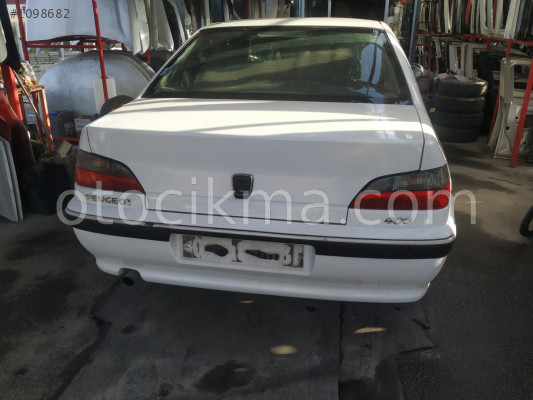 Peugeot 406 Arka Tampon (Çıkma Yedek Parça Adana)