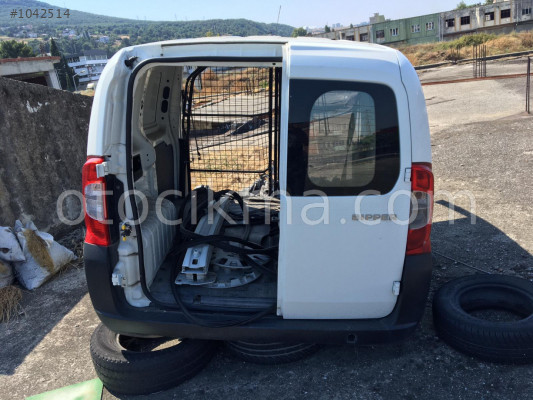 Peugeot Bipper arka tampon hatasız orjinal çıkma