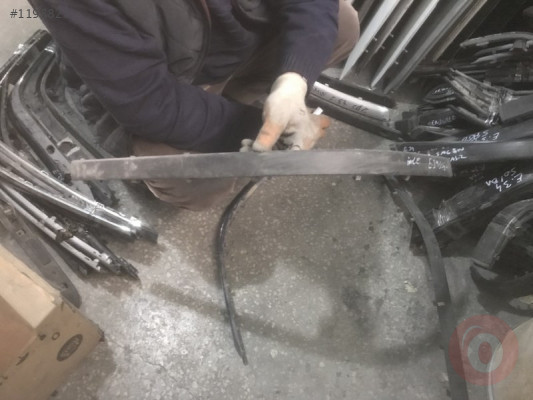 1994-1997 E39 İNCE SAĞ SOL ÖN KAPI ÇITASI BMW ORJİNAL ÇIKMA