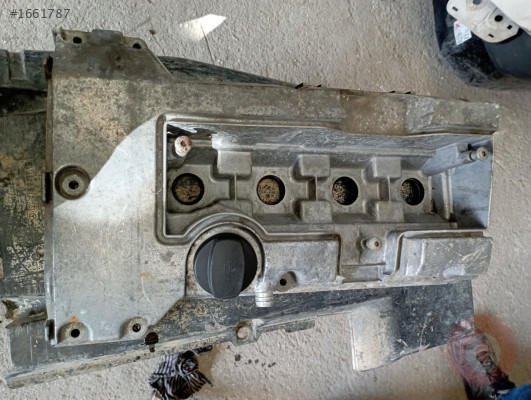 MERCEDES W 202.1993-1999.MOTOR SİLİNDİR KAPAĞI..111 010 0330