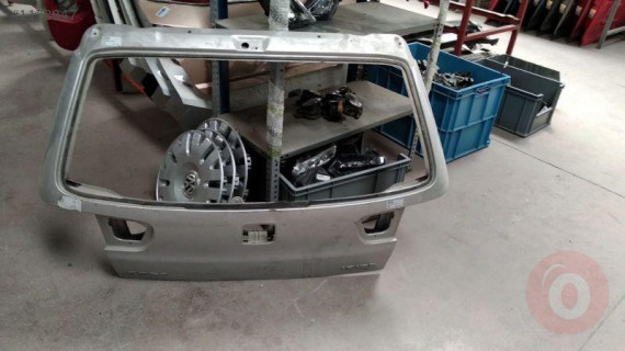 SEAT IBİZA 1999 2002 BAGAJ KAPAĞI