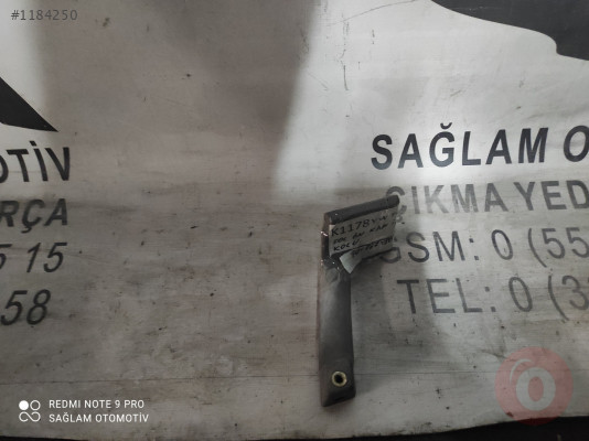 OEM;701867180 VW T4 ÇIKMA  SOL ÖN KAPI İÇ KOLU