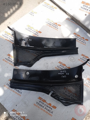 Volkswagen Passat B8 Ön Cam Izgarası (sağ -sol) 2015-2019