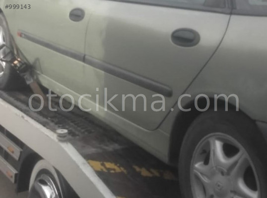 2001 model renault laguna 1 1.8 16v çıkma sol marşbiyel