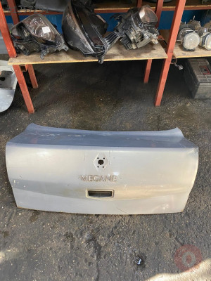 RENAULT MEGANE BAGAJ KAPAĞI GRİ ORJİNAL
