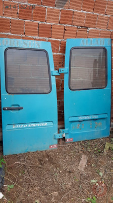 mercedes sprinter 312 alçak tavan çıkma bagaj kapakları