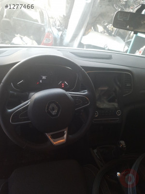 Renault Megane 4 Sağ  Göğüs Airbeg Çıkma