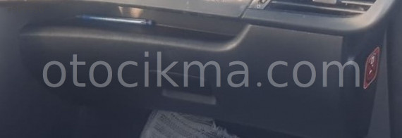 peugeot 207 1.4 benzinli çıkma torpido kapağı
