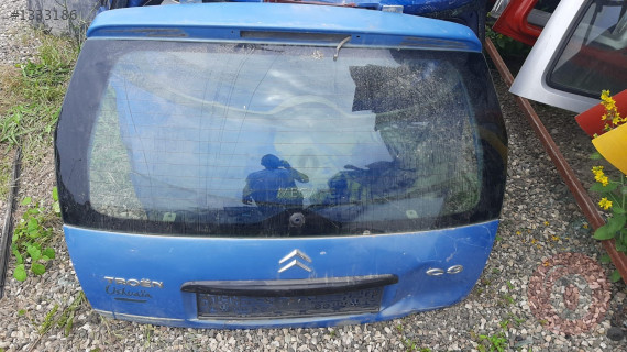 citroen c3 çıkma bagaj kapağı ufak hasarlu