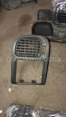 VOLVO S40 SOL ÜFLEYİCİ DİFÜZÖR 1996 2004