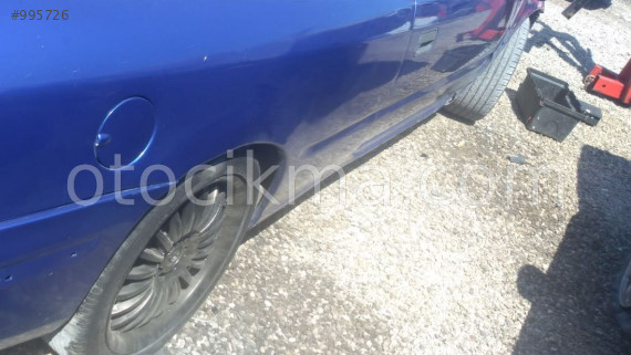 1995 model opel calibra 2.0 çıkma sağ takım jant lastik