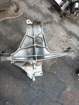 MERCEDES A274 ORJİNAL ÇIKMA MOTOR KULAĞI
