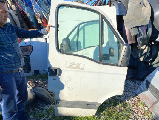 RENAULT MASTER SAĞ ÖN KAPI DIŞ AÇMA KOLU 1998-2004 MODEL