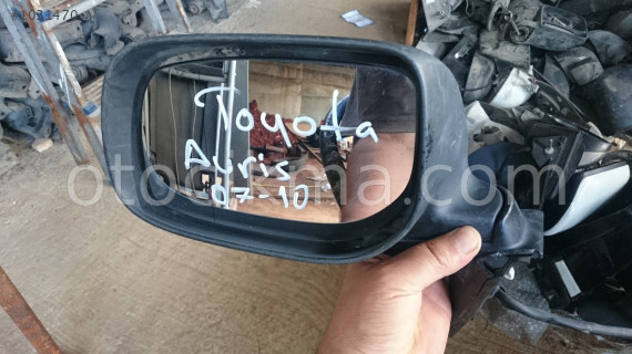 TOYOTA AURİS SİNYALSIZ SOL AYNA