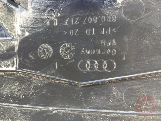 AUDI Q5 RADYATÖR KORUMASI