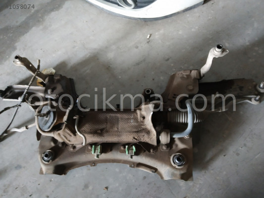 Renault Fluence tiravers 2013