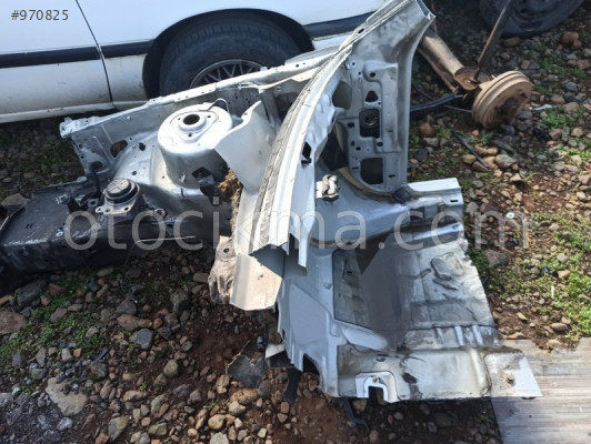 FORD MONDEO 2004 SAĞ YARIM ŞASE