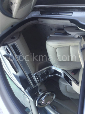 VOLVO S80 ORİJİNAL ÖN KAPI DÖŞEMESİ.