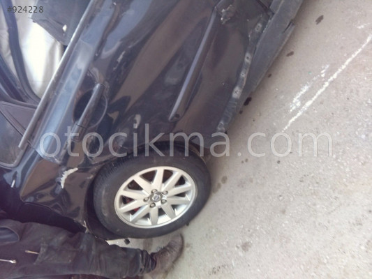 2007 VOLVO S40 ORİJİNAL SAĞ ARKA JANT LASTİK.