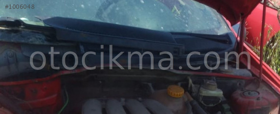 1997 model opel tigra 1.6 16v çıkma cam önü ızgarası