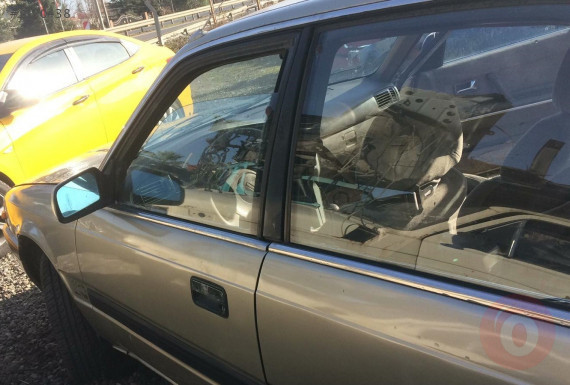 1992 model mazda 626 çıkma sol takım kapı camı