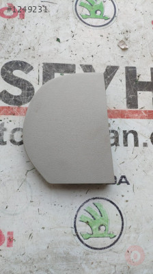 5J0857504A skoda fabia roomster göğüs yan kaplaması sağ