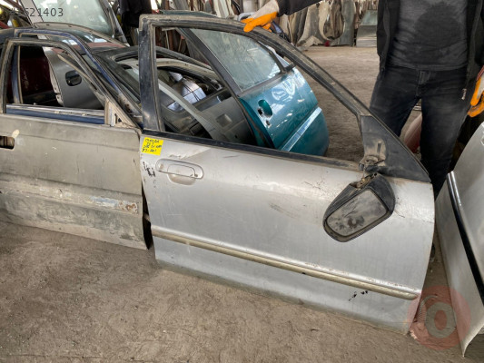 MAZDA 323 FAMİLY SAĞ ÖN KAPI KİLİDİ 1999-2001 MODEL ÇIKMA